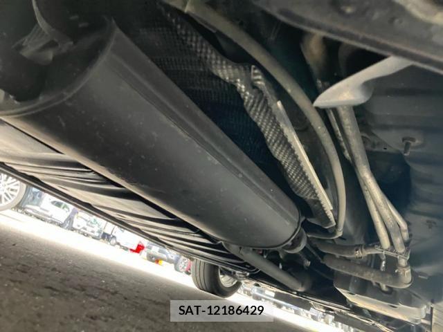 Toyota VOXY HYBRID 2019-03 7880447-10