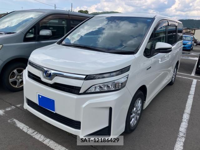 Toyota VOXY HYBRID 2019-03 7880447-1