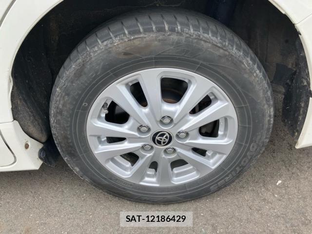 Toyota VOXY HYBRID 2019-03 7880447-7