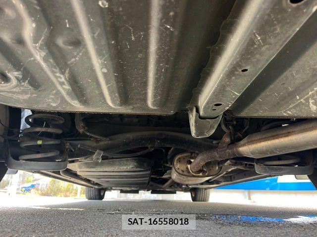 Toyota VOXY HYBRID 2015-06 7880446-19