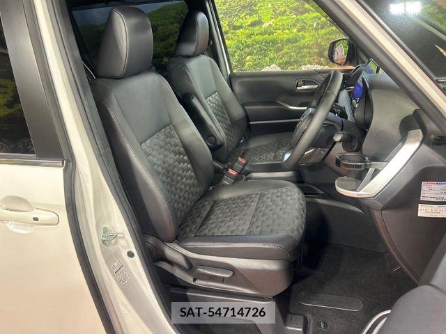 Toyota VOXY HYBRID 2022-09 7880418-7