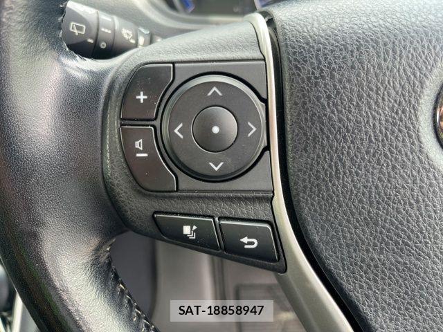 Toyota VOXY HYBRID 2017-05 7880443-22