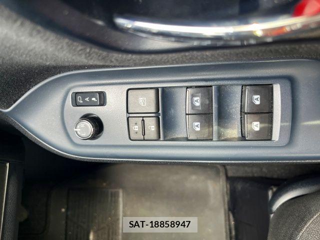 Toyota VOXY HYBRID 2017-05 7880443-24