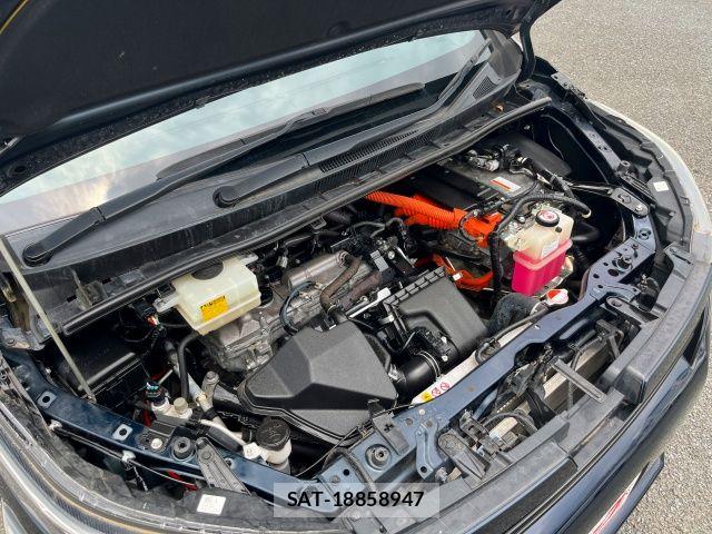 Toyota VOXY HYBRID 2017-05 7880443-27
