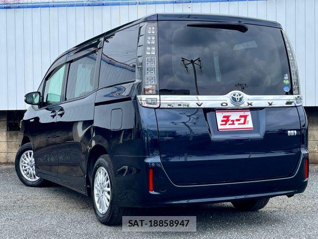 Toyota VOXY HYBRID 2017-05 7880443-8