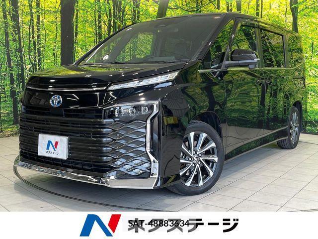 Toyota VOXY HYBRID 2022-03 7880426-0
