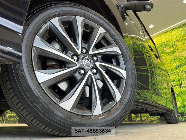 Toyota VOXY HYBRID 2022-03 7880426-13