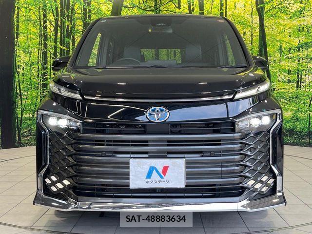Toyota VOXY HYBRID 2022-03 7880426-14