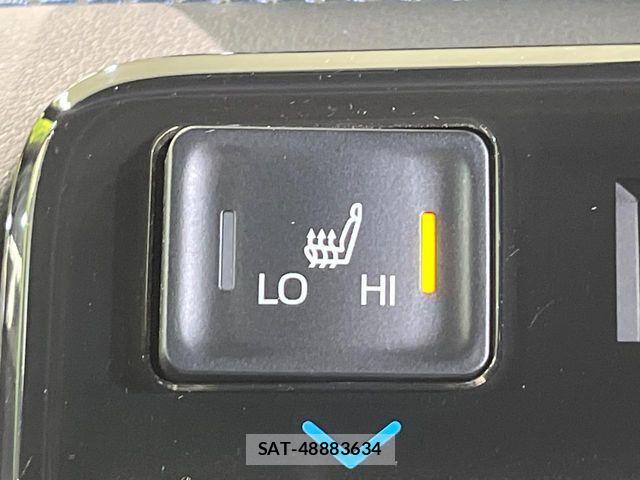 Toyota VOXY HYBRID 2022-03 7880426-6