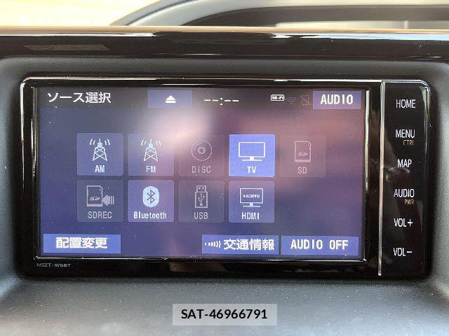 Toyota VOXY HYBRID 2021-03 7880437-4