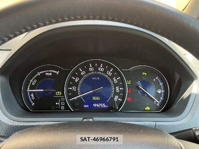 Toyota VOXY HYBRID 2021-03 7880437-7