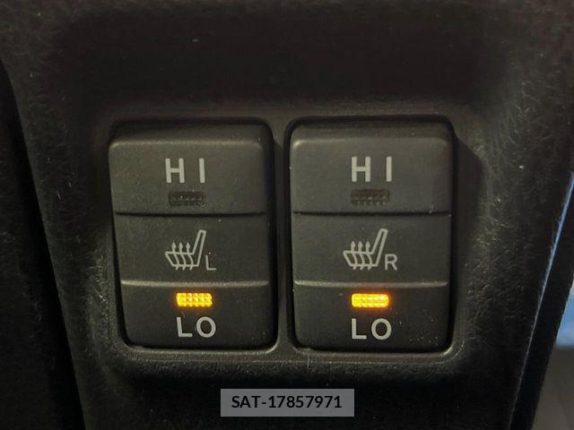 Toyota VOXY HYBRID 2014-07 7880448-3