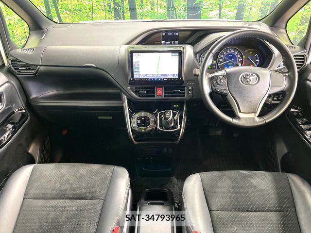 Toyota VOXY HYBRID 2021-04 7880428-1