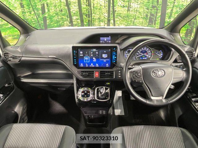Toyota VOXY HYBRID 2017-11 7880438-1