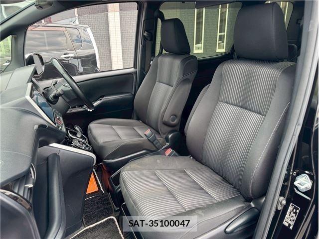 Toyota VOXY HYBRID 2019-06 7880442-9