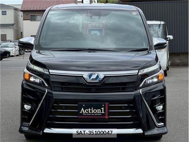 Toyota VOXY HYBRID 2019-06 7880442-2
