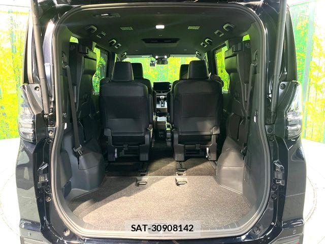 Toyota VOXY HYBRID 2025-01 7880420-10