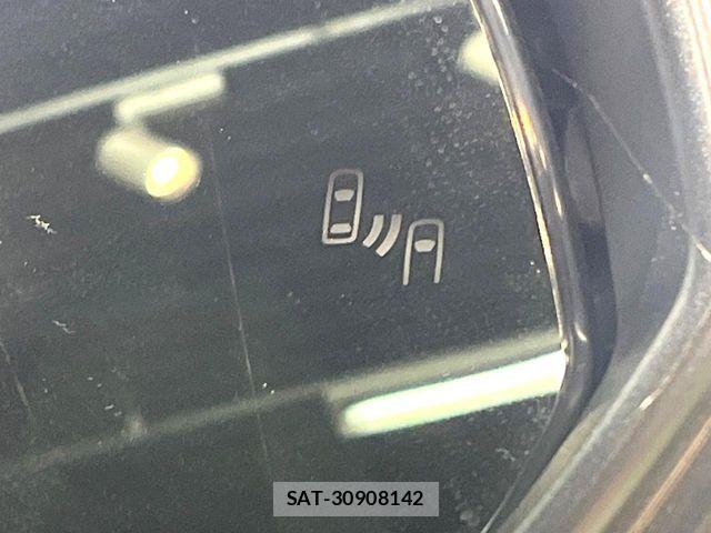 Toyota VOXY HYBRID 2025-01 7880420-5