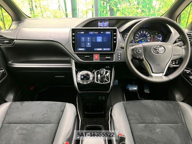 Toyota VOXY HYBRID 2021-08 7880427-1