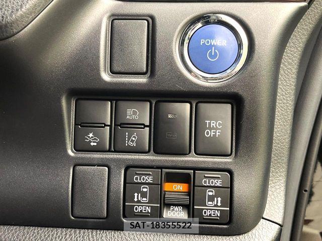 Toyota VOXY HYBRID 2021-08 7880427-5