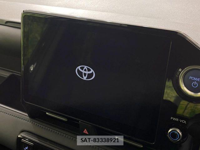 Toyota VOXY HYBRID 2022-10 7880425-2