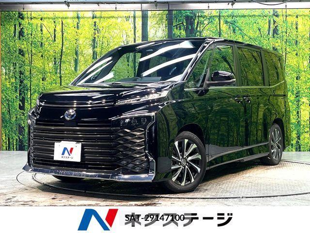 Toyota VOXY HYBRID 2023-01 7880423-0