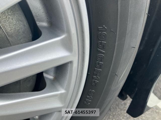 Toyota VOXY HYBRID 2014-03 7880450-7