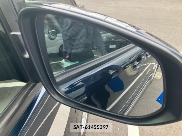 Toyota VOXY HYBRID 2014-03 7880450-8
