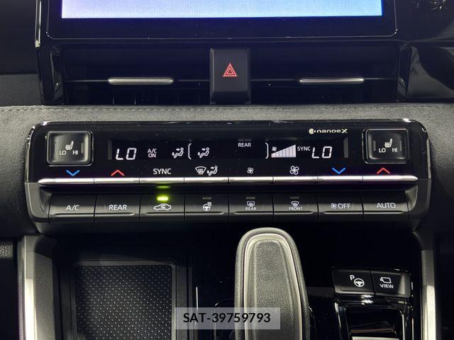 Toyota VOXY HYBRID 2026-06 7880414-7