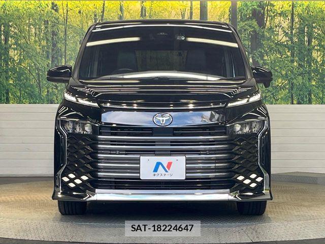 Toyota VOXY HYBRID 2023-02 7903620-15