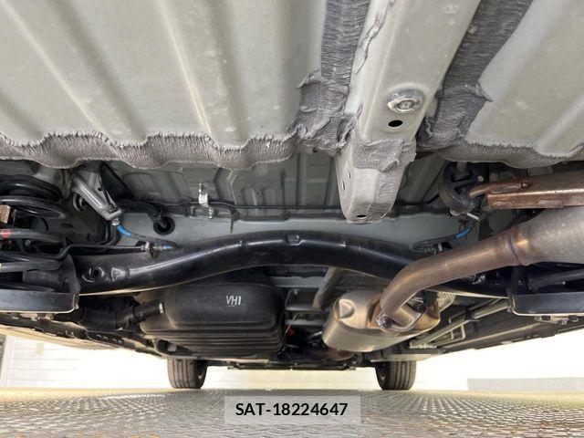 Toyota VOXY HYBRID 2023-02 7903620-19