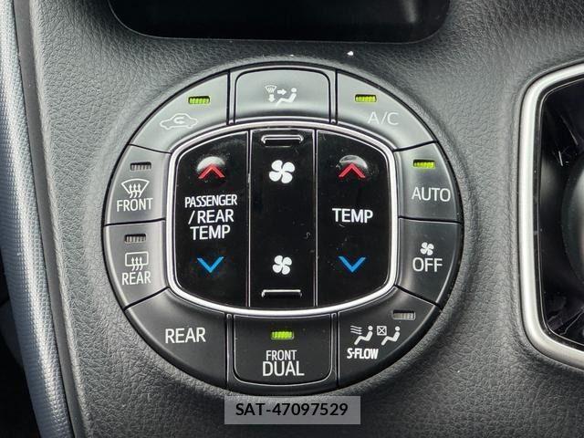 Toyota VOXY HYBRID 2015-08 7903623-23