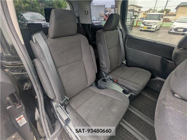 Toyota VOXY HYBRID 2014-08 7903624-10
