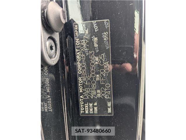 Toyota VOXY HYBRID 2014-08 7903624-29