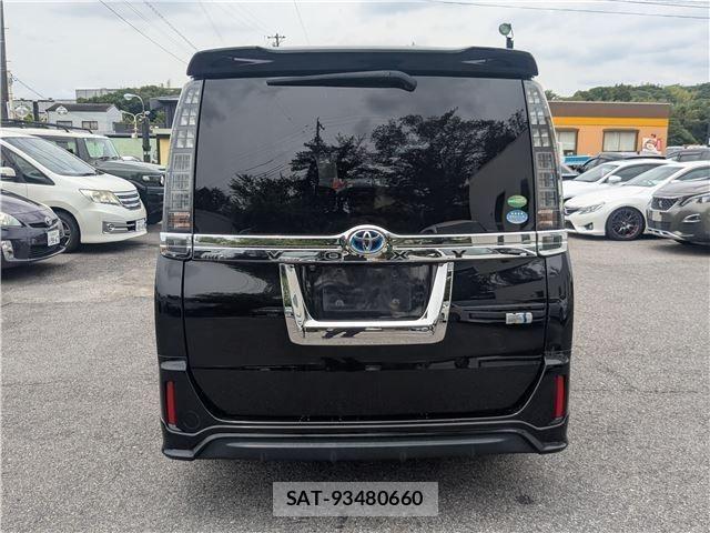 Toyota VOXY HYBRID 2014-08 7903624-4