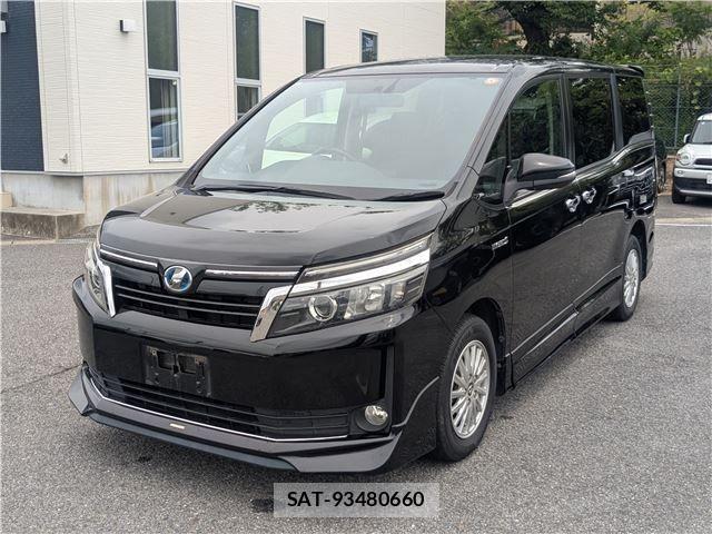 Toyota VOXY HYBRID 2014-08 7903624-7