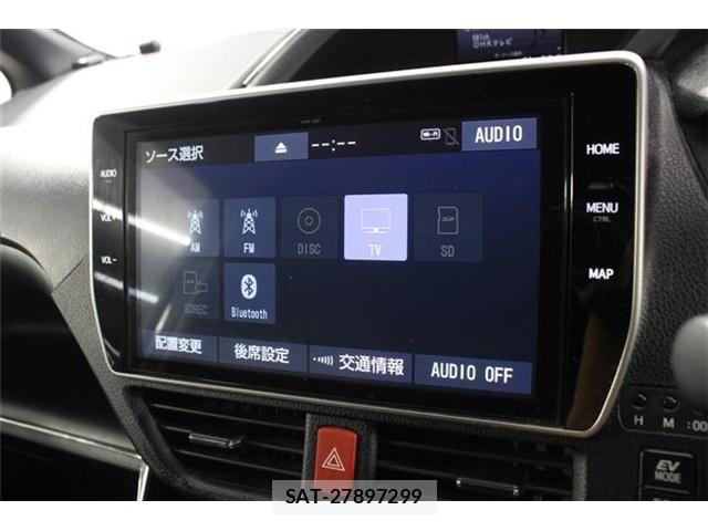 Toyota VOXY HYBRID 2019-12 7903622-1