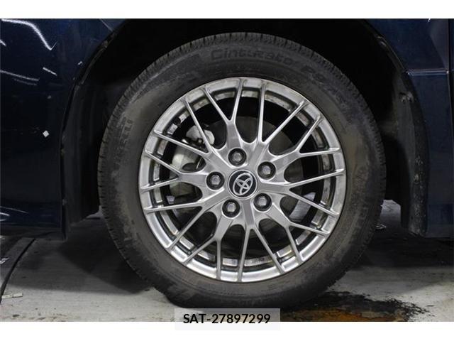 Toyota VOXY HYBRID 2019-12 7903622-28