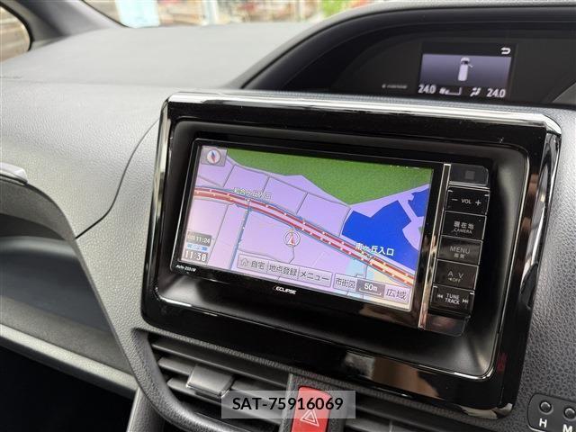 Toyota VOXY HYBRID 2014-05 7903625-7