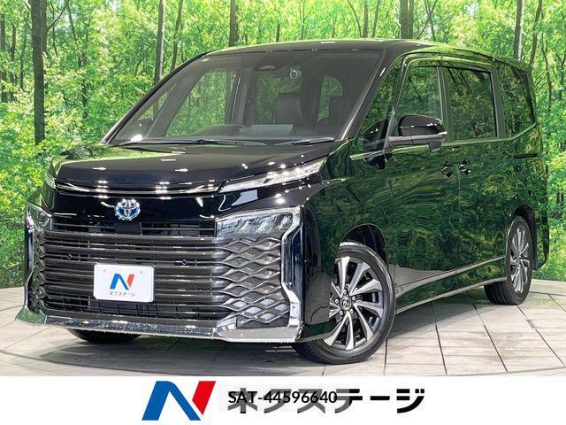 Toyota VOXY HYBRID 2023-07 7903617-0