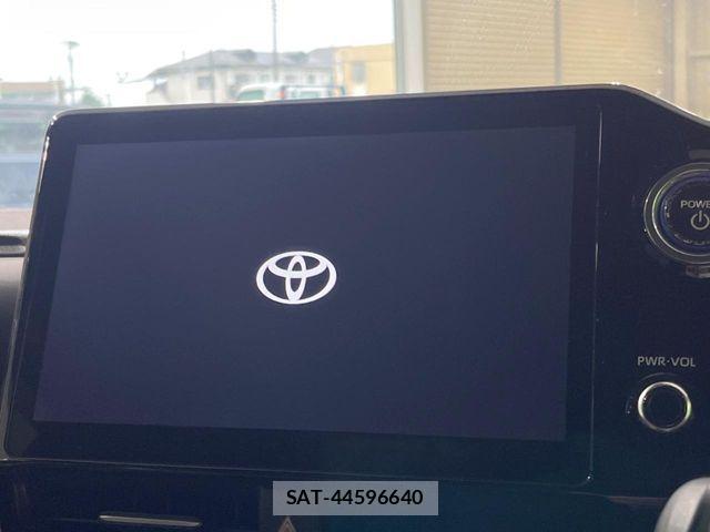 Toyota VOXY HYBRID 2023-07 7903617-2