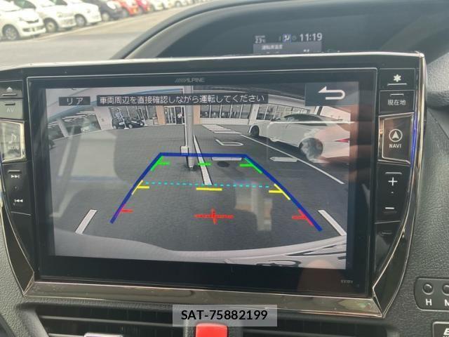 Toyota VOXY HYBRID 2016-07 7964377-20