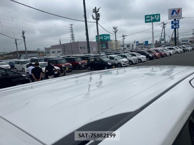 Toyota VOXY HYBRID 2016-07 7964377-8