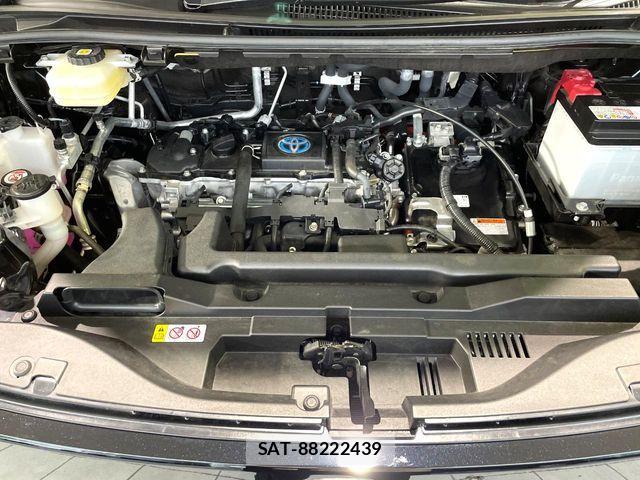 Toyota VOXY HYBRID 2023-06 7964360-18