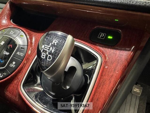 Toyota VOXY HYBRID 2014-05 7964374-18