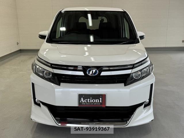 Toyota VOXY HYBRID 2014-05 7964374-2
