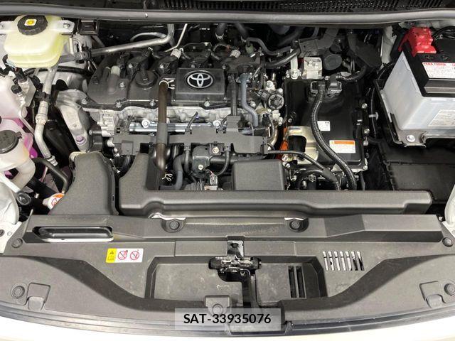 Toyota VOXY HYBRID 2025-09 7964356-18