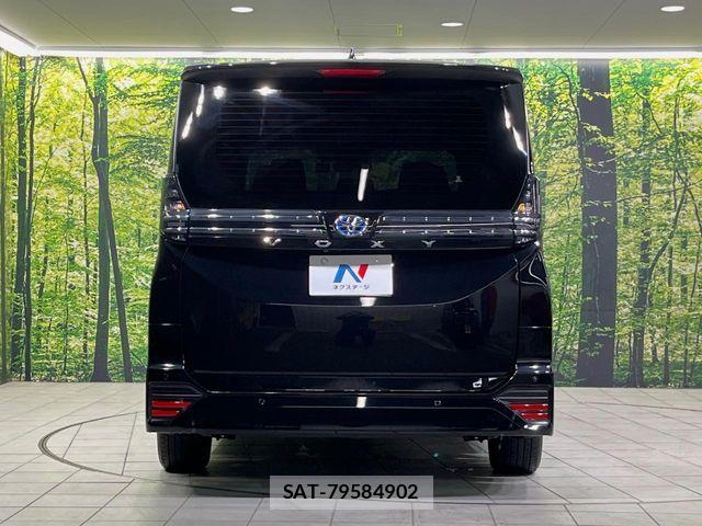 Toyota VOXY HYBRID 2023-03 7964371-16