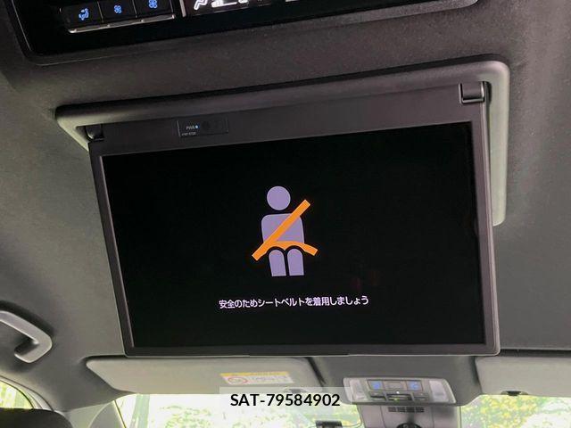 Toyota VOXY HYBRID 2023-03 7964371-4