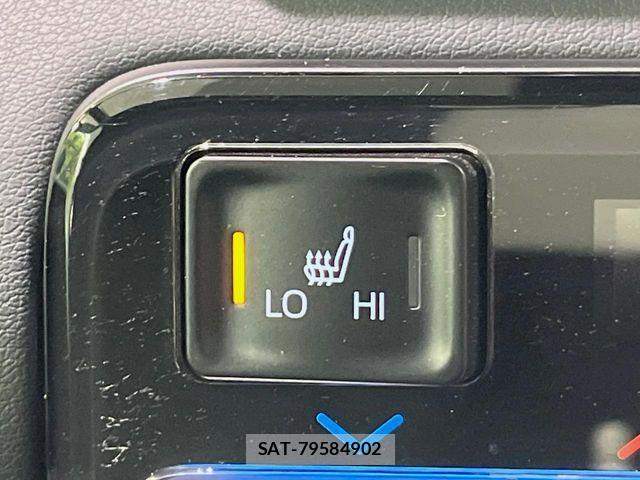 Toyota VOXY HYBRID 2023-03 7964371-7